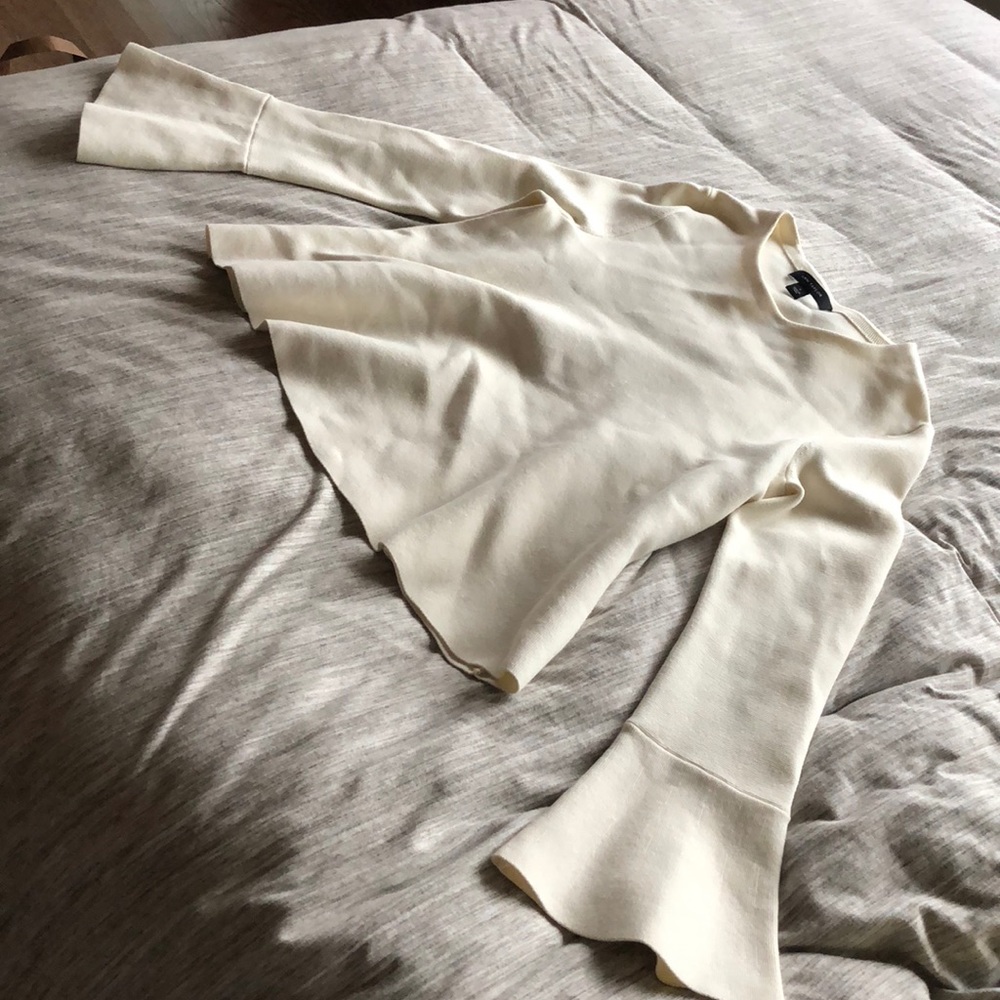 Ann Taylor Bell Sleeved Sweater